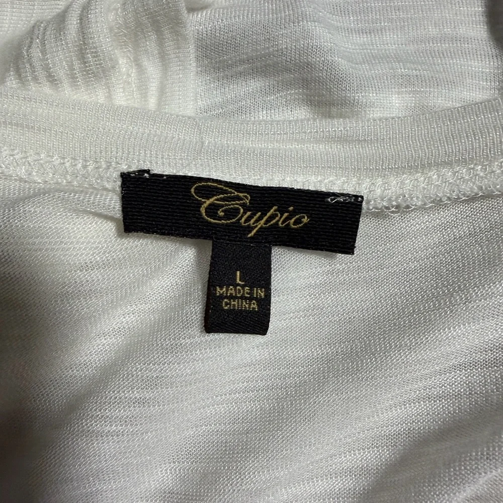 Cupio Cream Abstract Medallion V-Neck Slub Knit Top Size Large - Picture 9 of 11